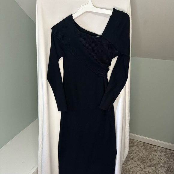 Line & Dot Elegant Formal Black Slyvie Midi Sweater Size Large - Picture 3 of 11